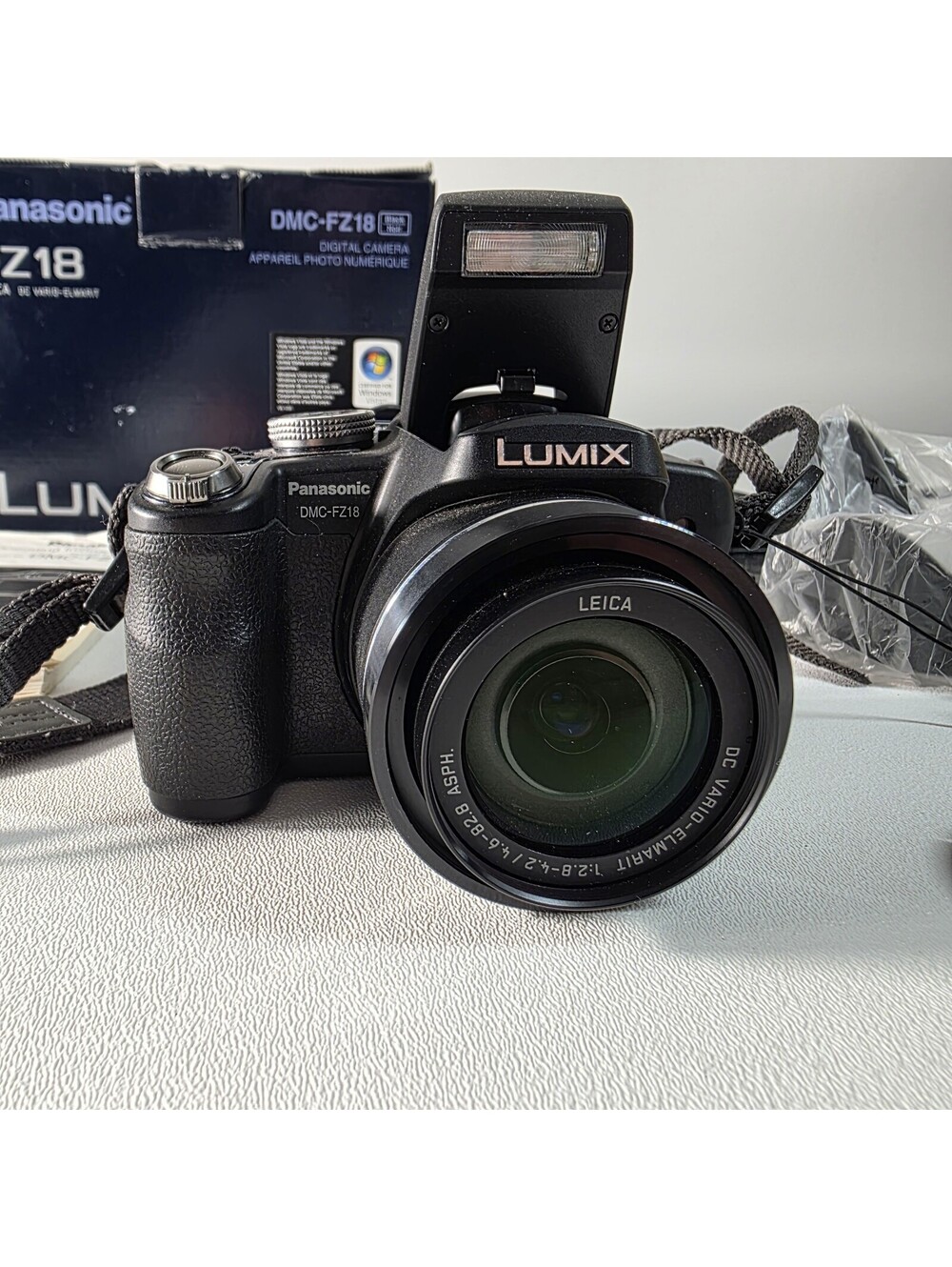 Panasonic Lumix DMC-FZ18 Digital Camera DC Vario-Elmarit Lens 18x Leica Bundle